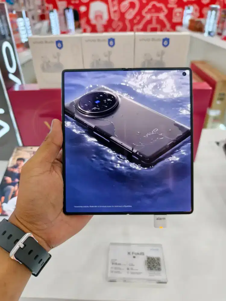 Vivo Xfold 5 promo cashback bank dan free TV 32 inc