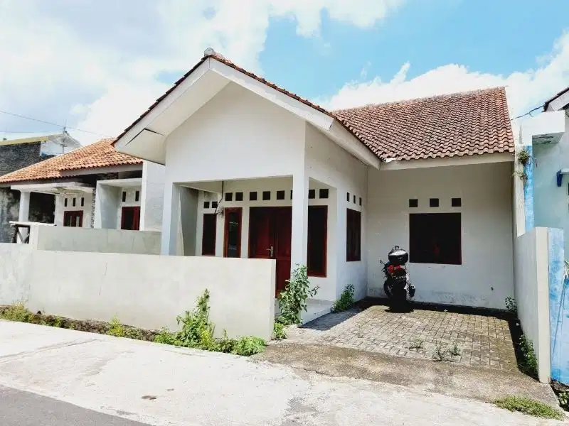 Rumah Nyaman 129m2 Murah Tohudan Colomadu
