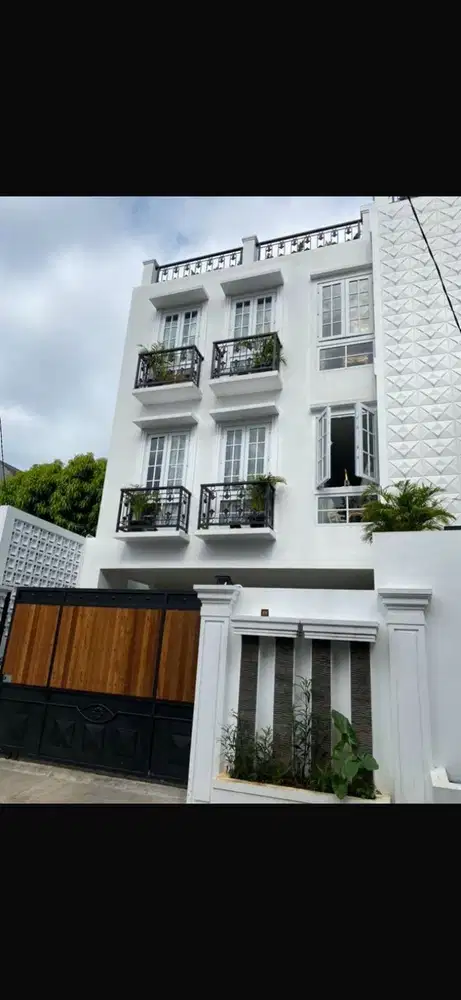 Rumah Baru Mewah 3 Lantai SiapHuni Strategis Di Jl Siaga Pejaten Barat