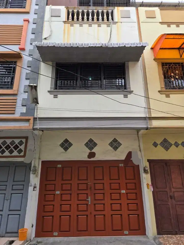 dijual townhouse jalan pasar 3 krakatau