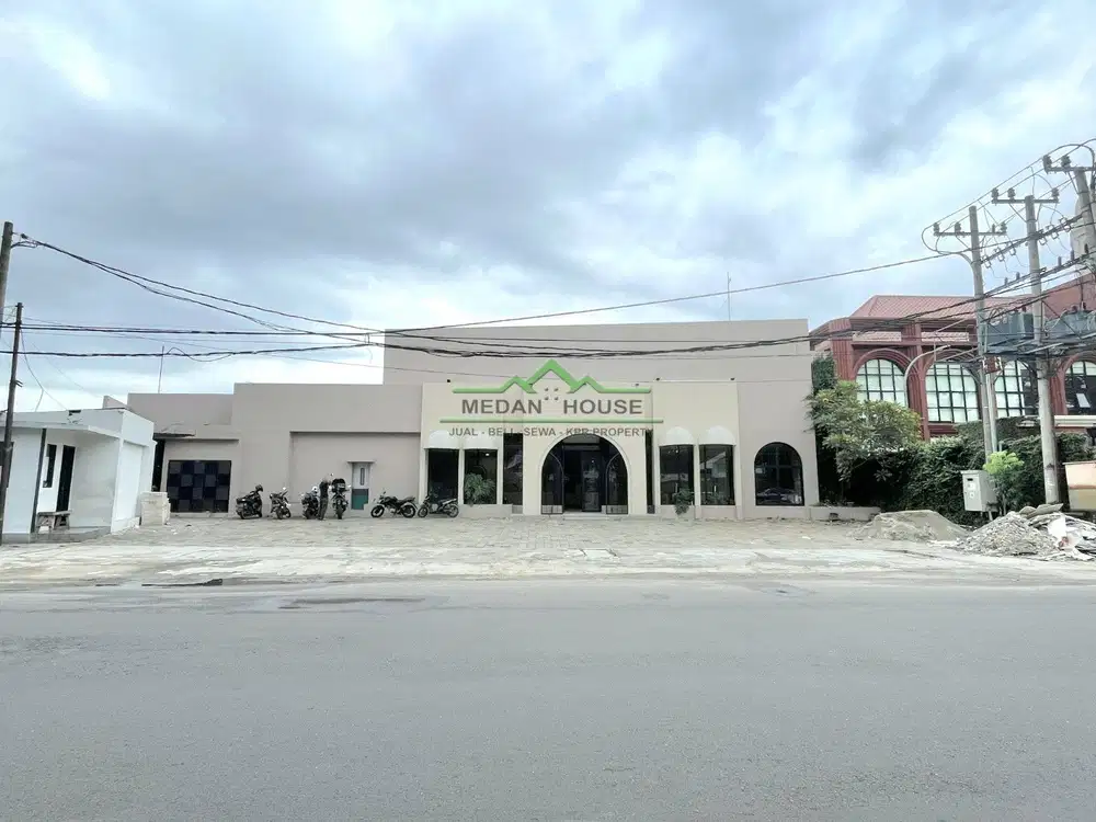 GEDUNG JL. DR.CIPTO DEKAT MONGONSIDI