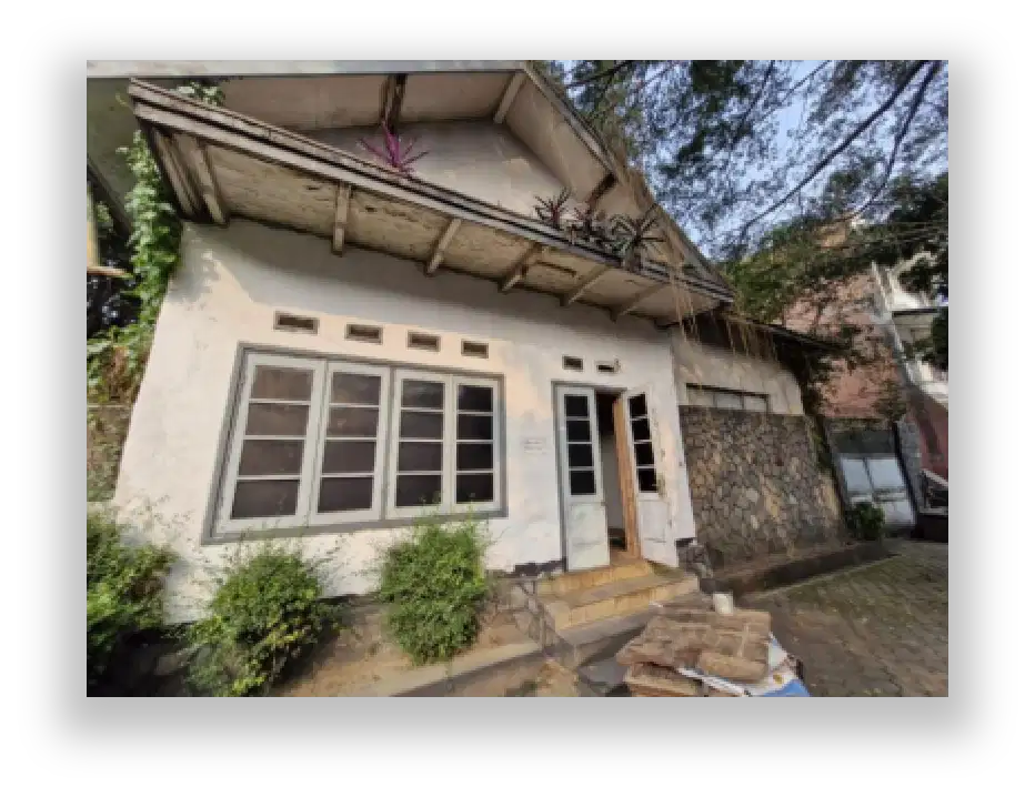 RUMAH NYAMAN DAN STRATEGIS  BANDUNG