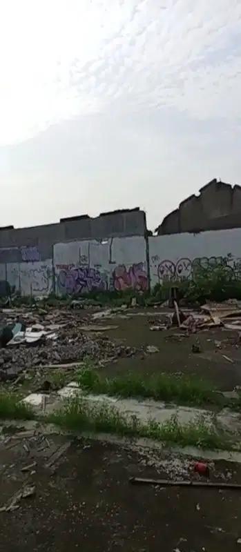 dijual tanah di cijantung Jaktim 665m shm 14M commercial area