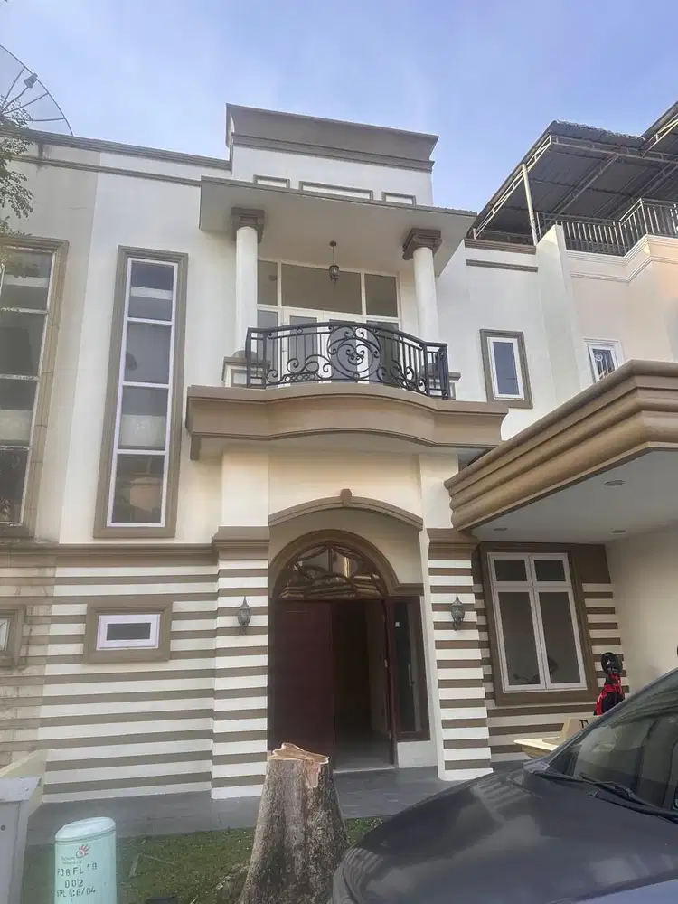 dijual baru renovasi villa citra garden lebar 8
