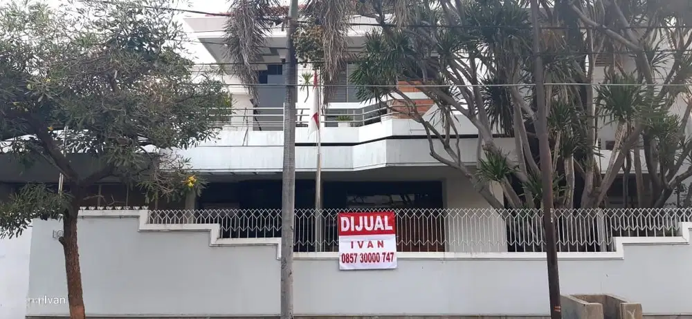 Manyar Kertoarjo. Siap huni. Murah dan bagus