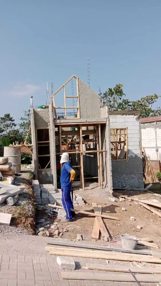 DIJUAL RUMAH MASIH TAHAP PEMBANGUNAN,LOK. CINUNUK