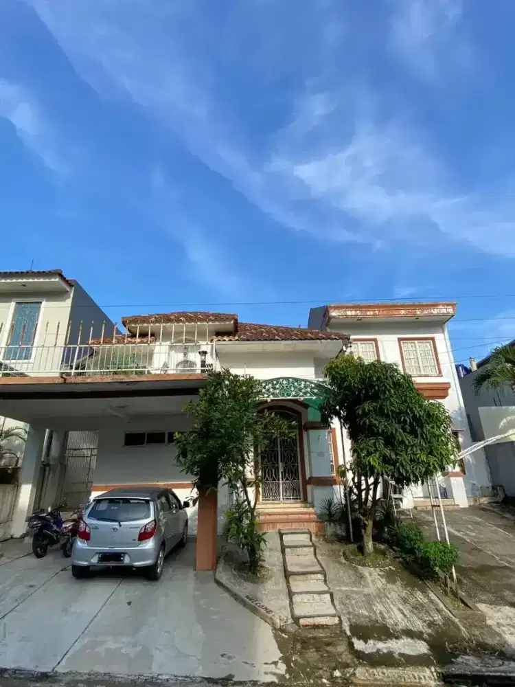 Di Jual cepat rumah di cluster MGH Sentul City