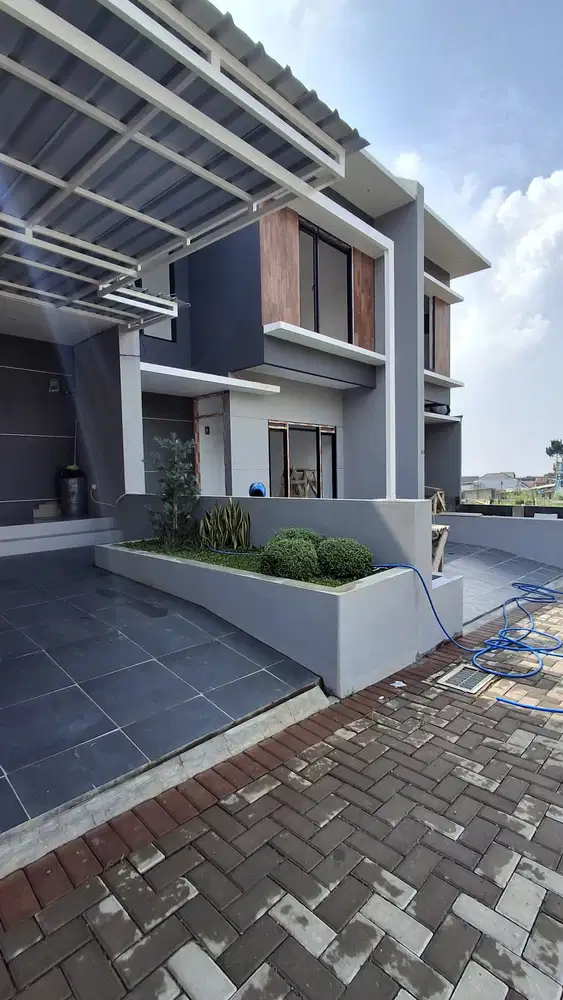 Rumah baru di cihanjuang dekat Sariwangi dan pemkot cimahi kpr