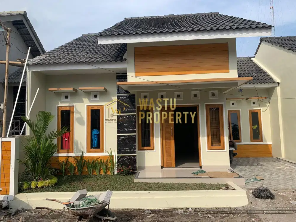 RUMAH CANTIK DALAM CLUSTER 8 MENIT KE STADION MAGUWOHARJO SLEMAN