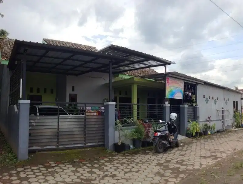 RUMAH VIEW SAWAH DEKAT INDOMARCO JEMBER