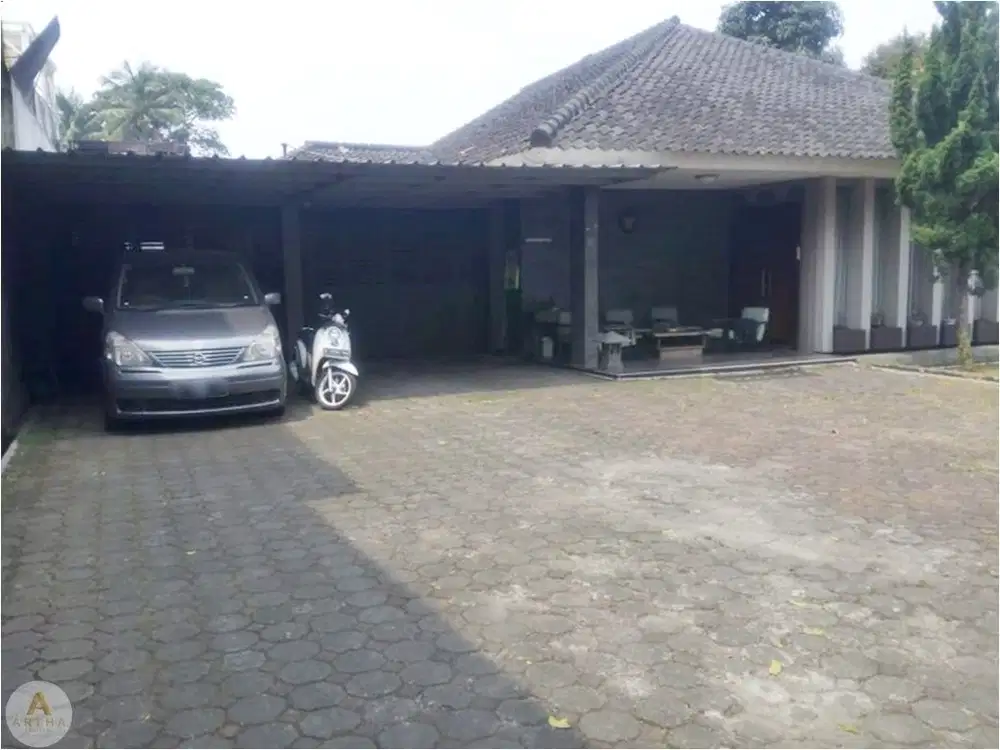 Rumah Mainroad Setiabudi Bandung Cocok untuk Rumah Kost atau Usaha