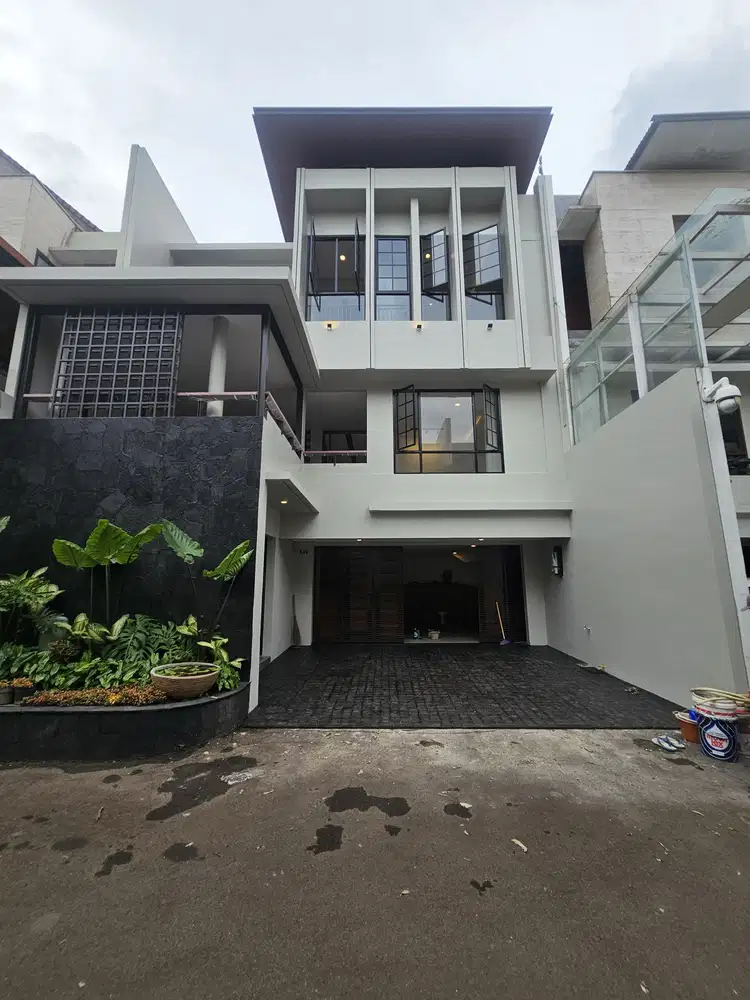 DIJUAL CILANDAK TOWNHOUSE JAKARTA SELATAN  BRAND NEW - BELAKANG CITOS