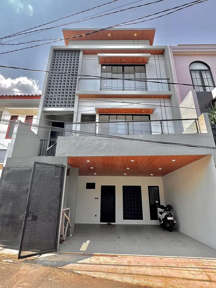 Dijual Rumah private pool dekat MRT Fatmawati Jakarta selatan