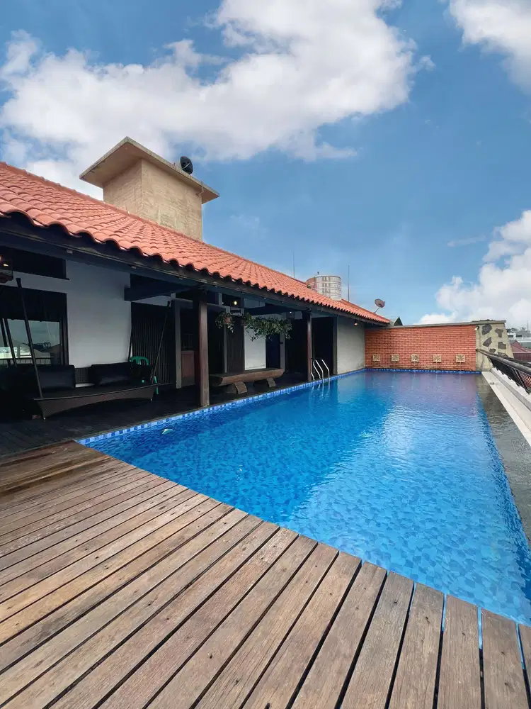 Rumah 3 lantai di Permata hijau, Jakarta Selatan