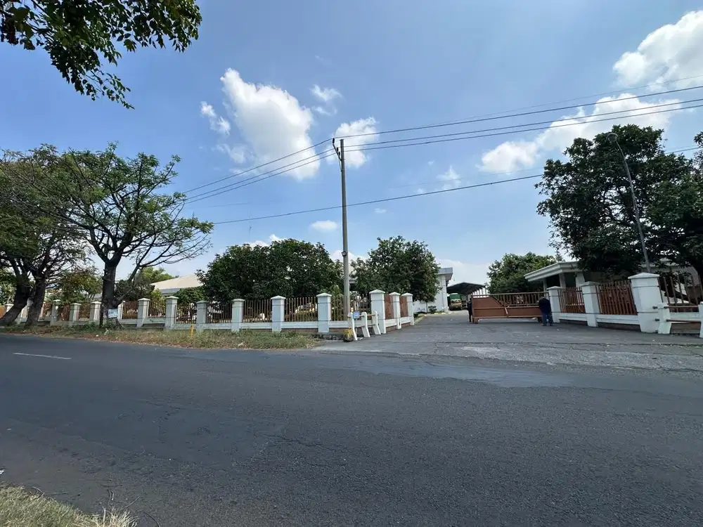 DIJUAL GUDANG DAN PABRIK PASURUAN JAWA TIMUR LUAS 5 HEKTAR SIAP PAKAI