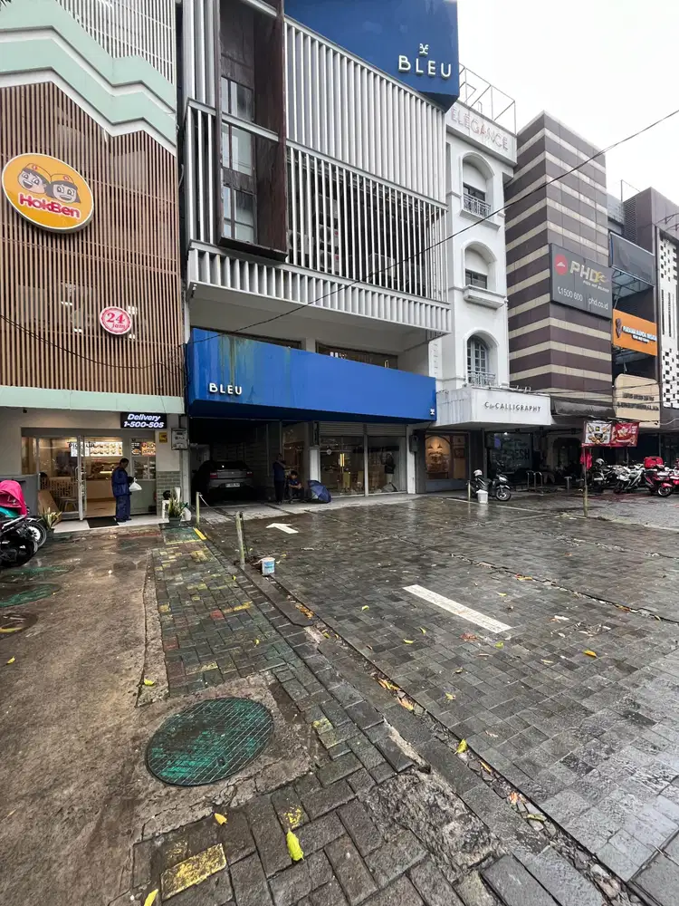 Bangunan 5 Lantai Siap Pakai  Fully Furnished, Luxury Interior