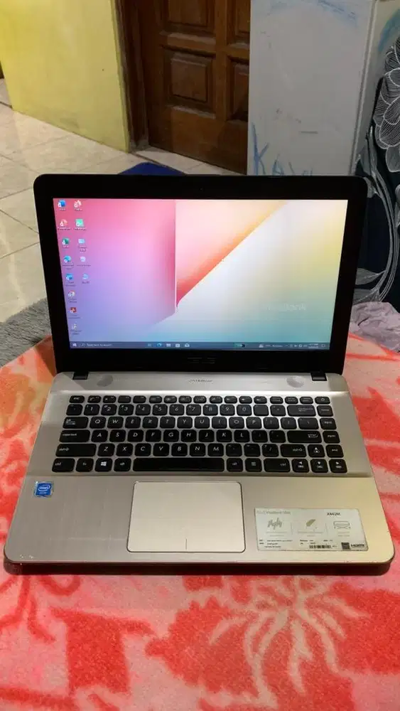 Laptop Asus X441M