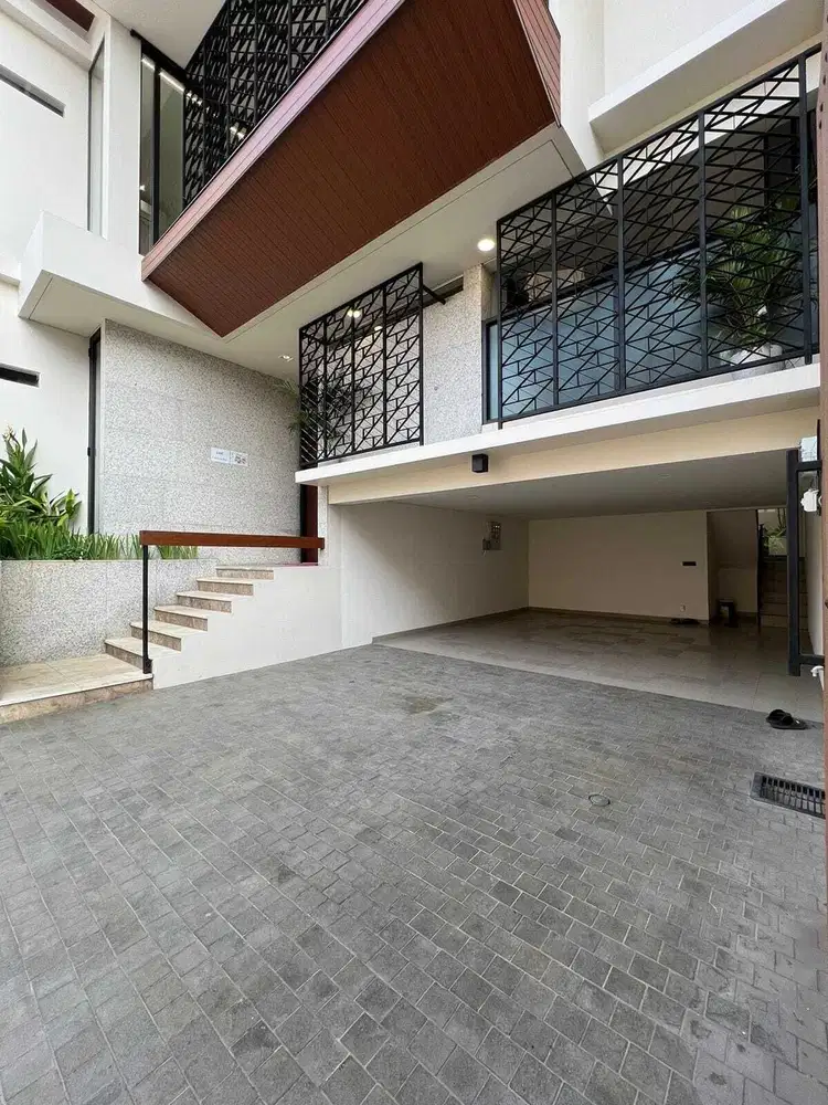 BRAND NEW MODERN HOUSE KEMANG - JAKARTA SELATAN