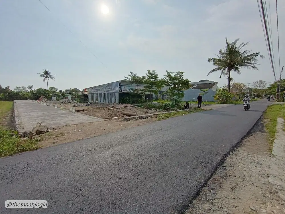 6 Juta Nego Tepi Aspal Banyuraden, dekat Kampus STPN