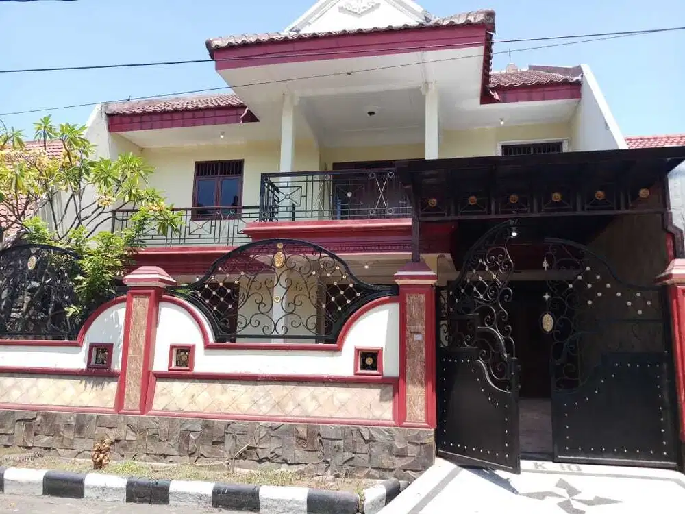 Rumah Besar 2 Lantai. Perum Pondok Mutiara, Sidoarjo Kota
