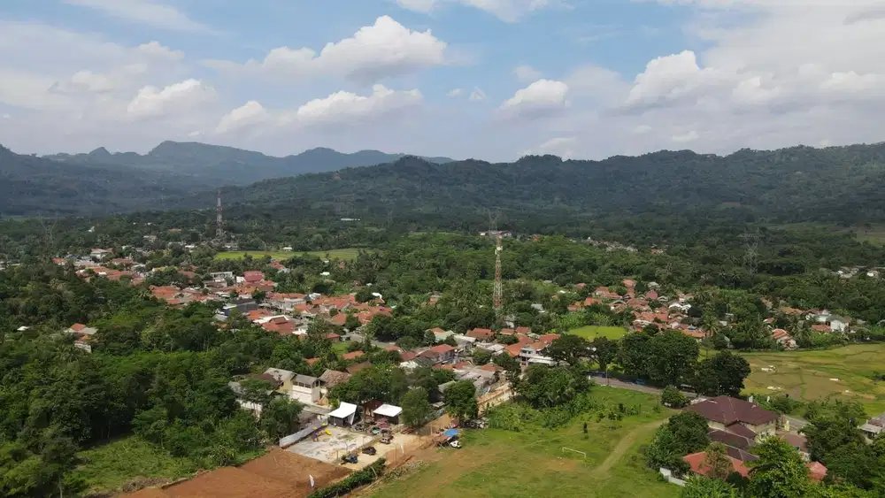 Tanah di Jual Deket kecamatan dan Pinggir Jalan.