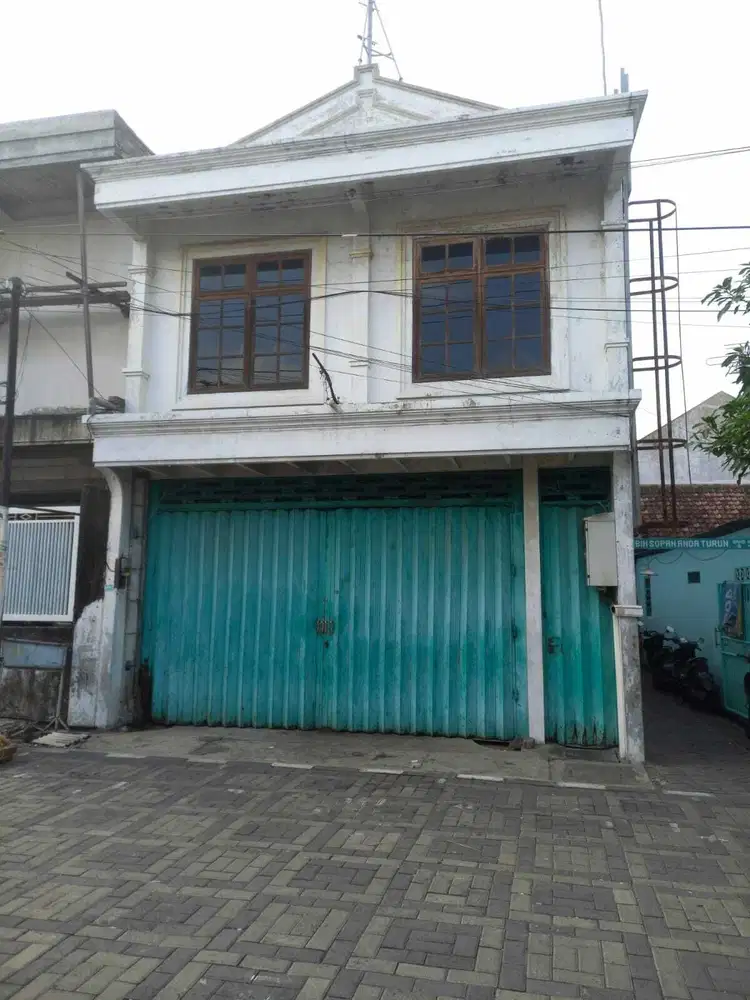 TER MURAH GUDANG NGAGEL  bisa di Jadikan Rumah Hunian Lokasi di Perumahan