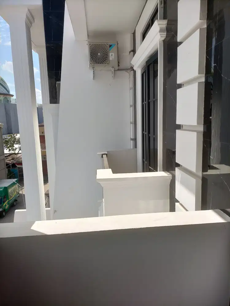 Rmh  Hertasning Baru Blkg Sekolah SMK Kesehatan LT 7,5X20 (150) lB 250M