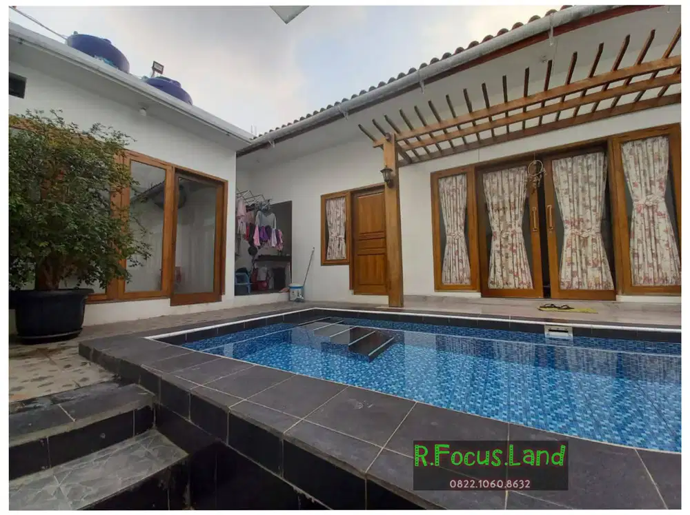 Rumah Kolam Renang Cluster dekat BSD serpong