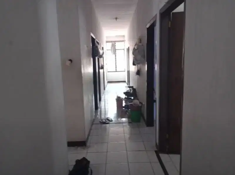 kos istimewa pinggir jalan raya dekat siguragura kampus Brawijaya