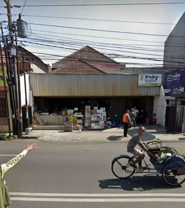 Rumah Toko & Gudang di Jl. Tentara Pelajar Mrican Lamper Lor