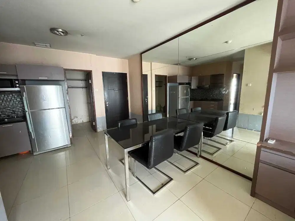 Di Sewakan Apartemen Cosmo Mansion 3 Bedroom Furnished - Thamrin