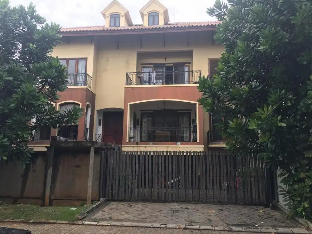 Dijual Rumah Walet Permai PIK Pantai Indah Kapuk Jakarta Utara
