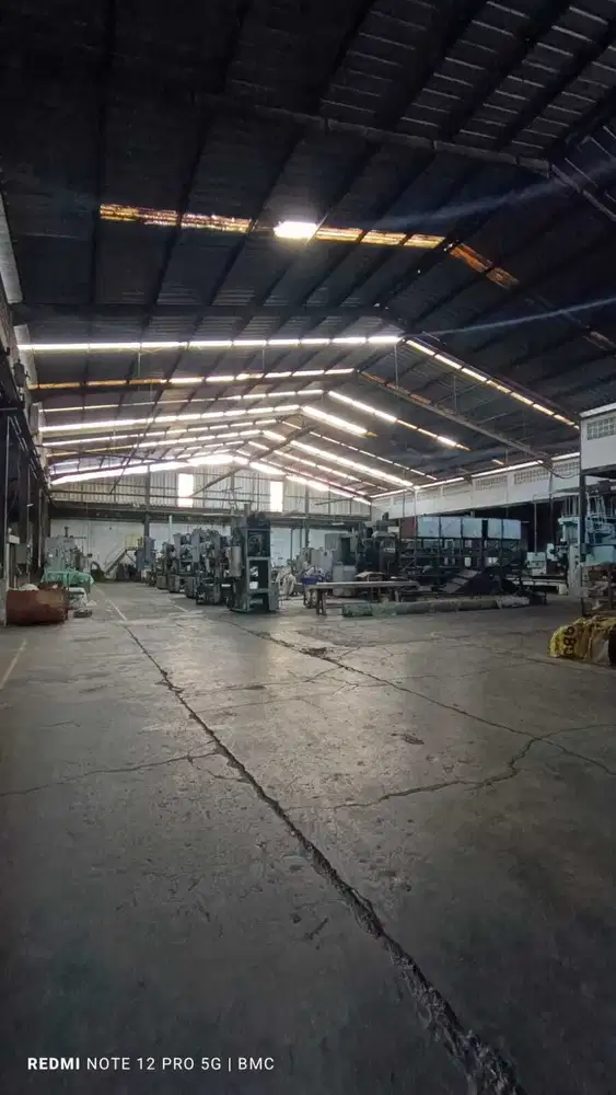 Gudang murah luas di Kutawaringin Bandung