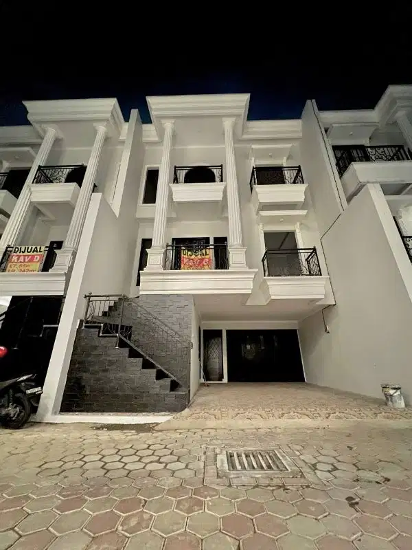 Jual Rumah Cluster pinggir jalan di Jagakarsa Jaksel