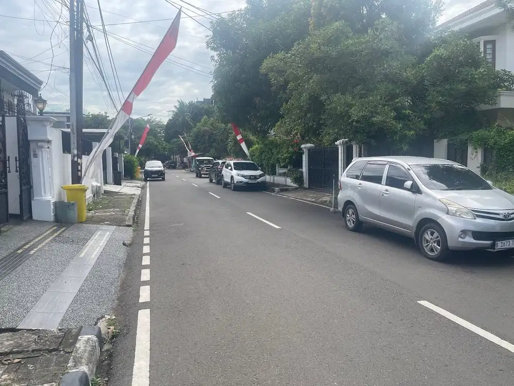 Affordable House at Menteng Area