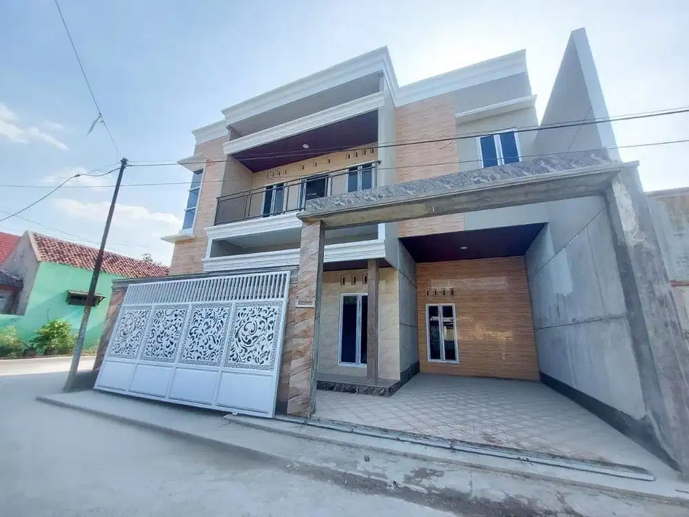 Rumah Mewah Baru Gress 2 lt Proses Finish di Karangasem Solo Kota