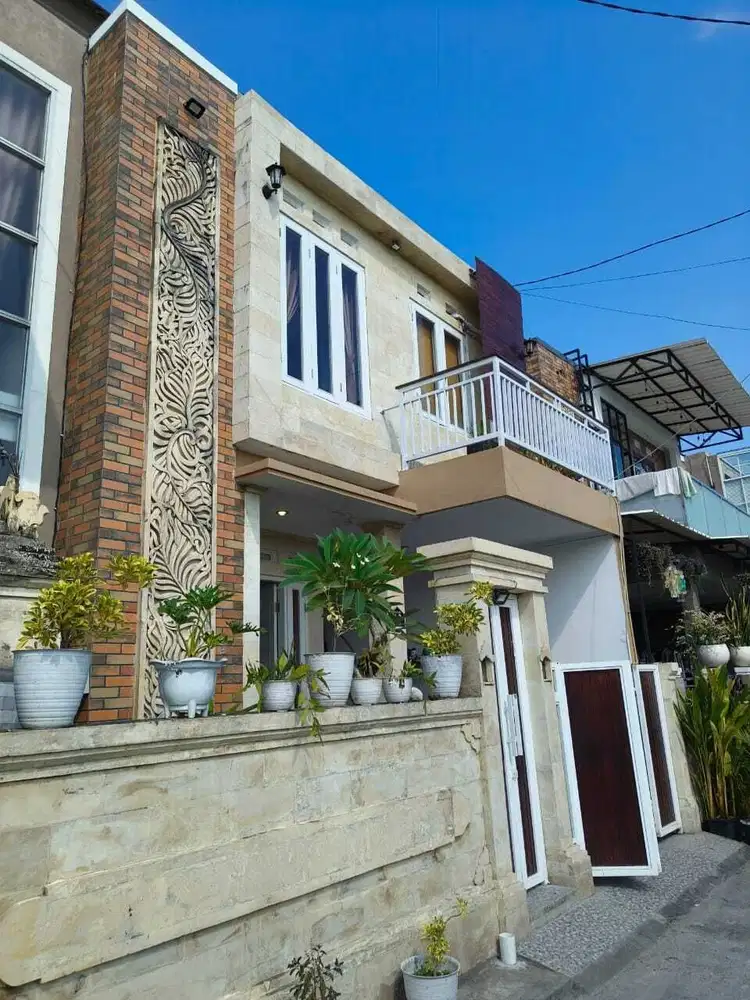 RUMAH MINIMALIS 2 LT KAWASAN PENDUDUK DENPASAR SELATAN