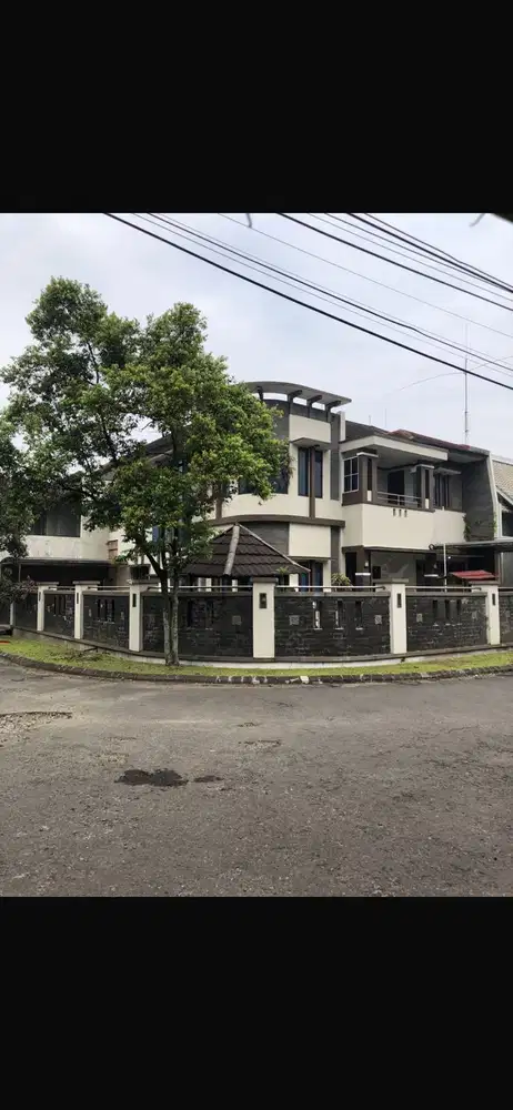 Rumah Hook Siap Huni Batununggal Bandung