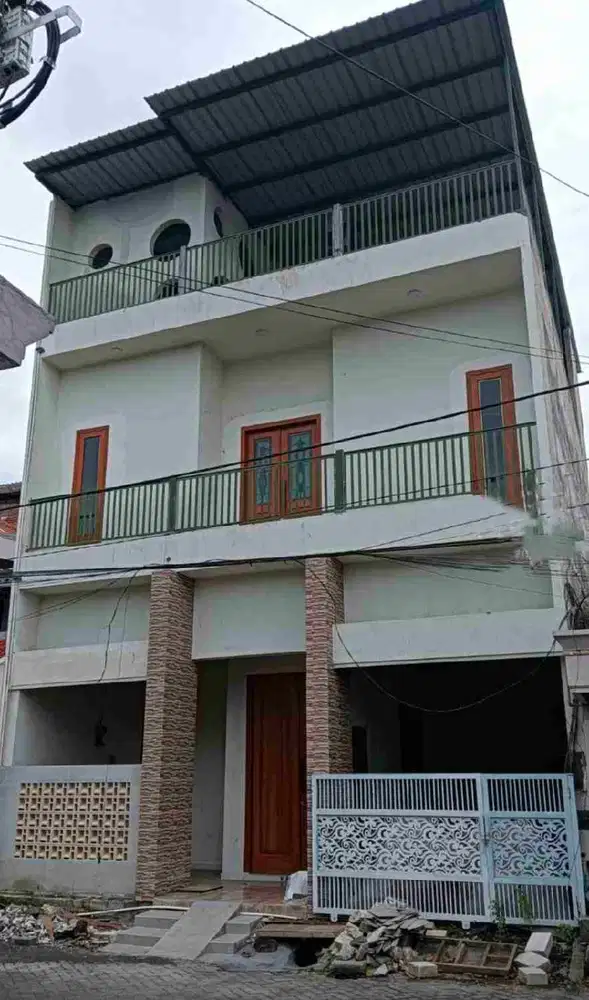 Rumah Pandugo Surabaya