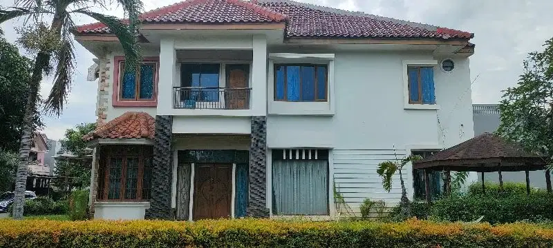 DI JUAL MURAH RUMAH HOOK CLUSTER SUTRA HARMONI ALAM SUTERA TANGERANG