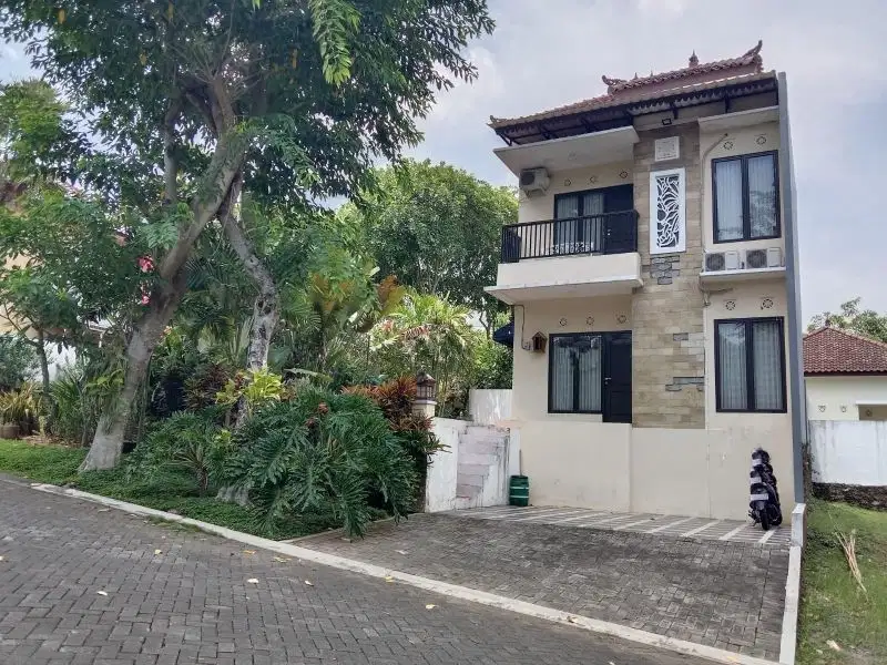 Rumah 2 lantai di Cluster Teras Bali BSB Semarang