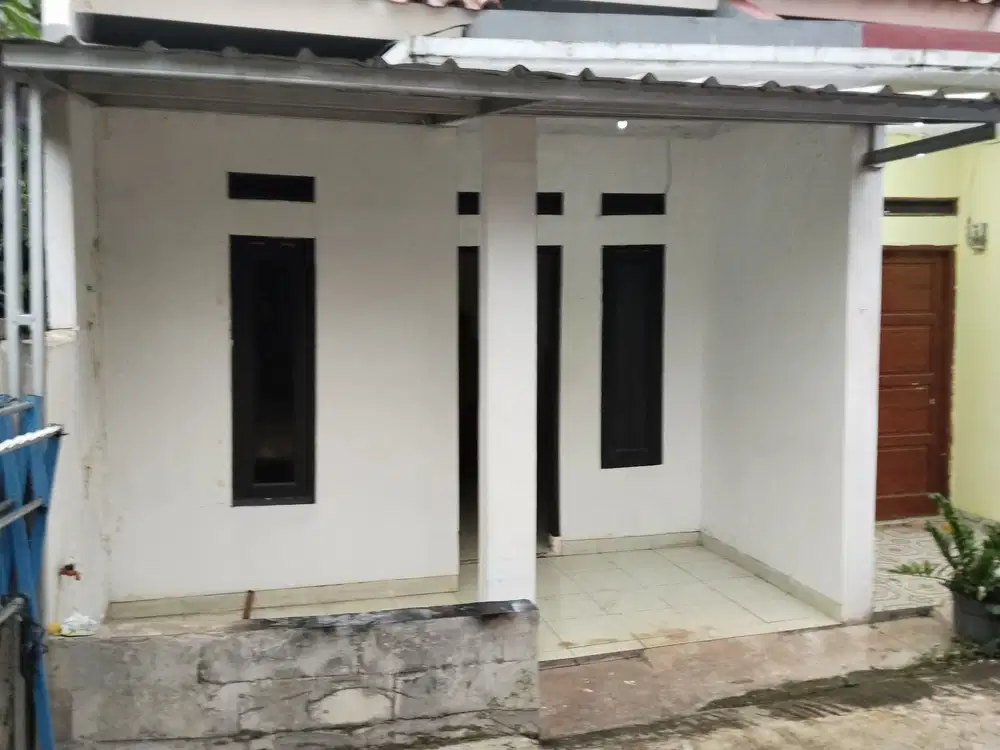rumah siap huni SHM 57 meter di sawangan baru depok