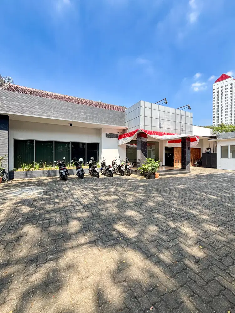 COMMERCIAL MINI BUILDING FOR SALE TEBET JAKARTA SELATAN