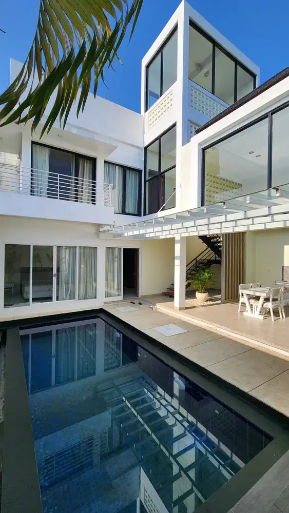 villa kompleks view laut di nusa dua,dkt pantai,strategis