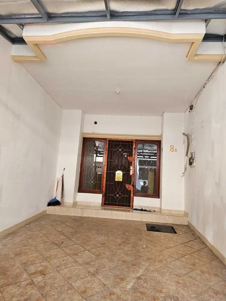 Jual Rumah Jakarta Barat Jelambar 4x16 Dengan 3 Lantai Strategis Murah