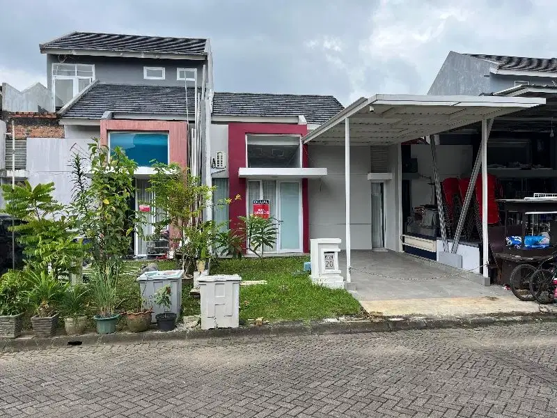 Di JUAL RUMAH  DI SOMERSET EAST CITRA GRAND CITY PALEMBANG