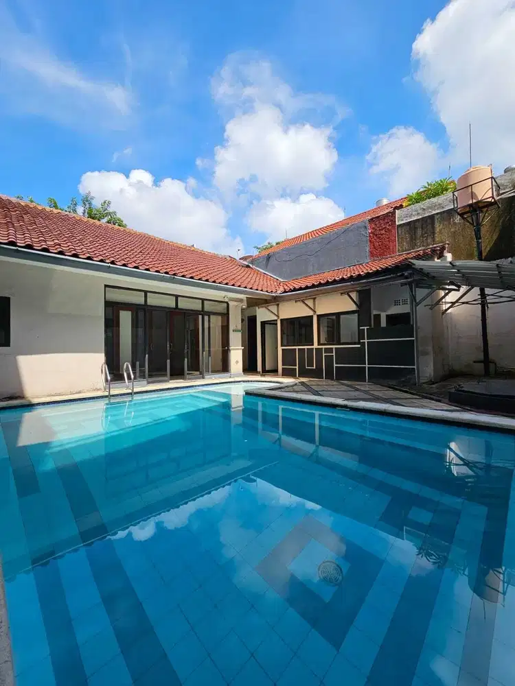 Dijual Lokasi Bagus Hitung Tanah Alam asri Rumah Di Pondok Indah