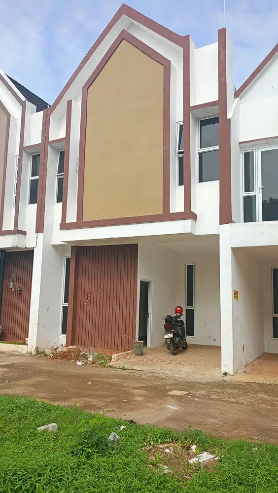 Rumah Cantik Bangunan Baru di kampung Rambutan Ciracas Jakarta Timur