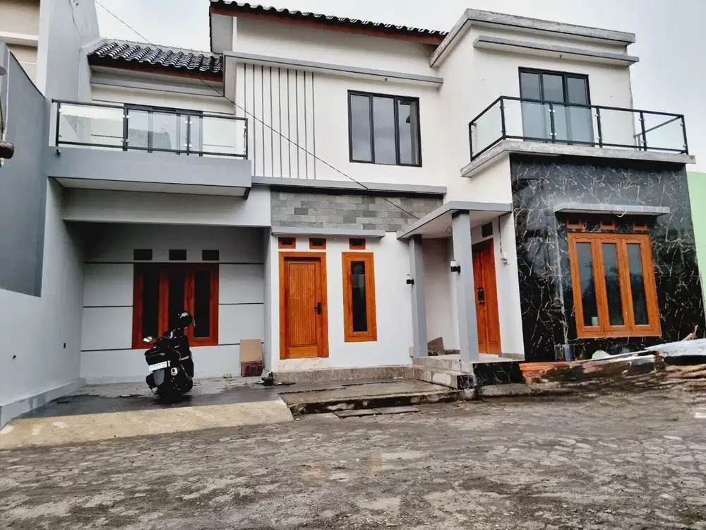 Rumah Baru 2 lt Ready Unit di Cluster Blulukan Colomadu