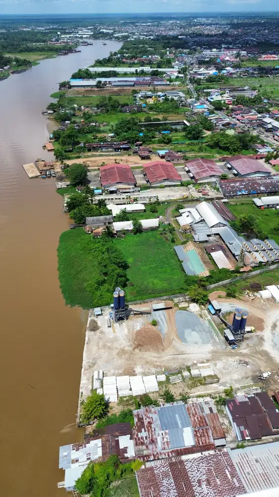 Tanah dan Bangunan nya Jl.Adisucipto